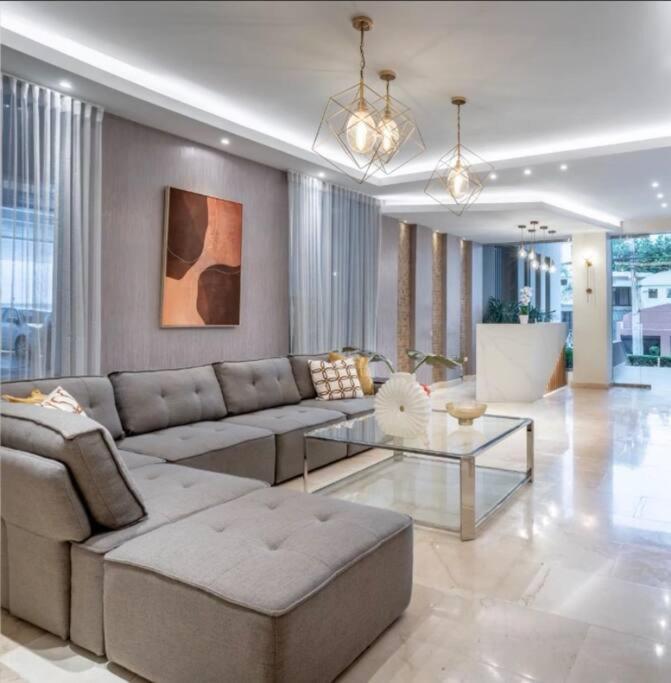 Dom. Rep. Exclusive 2 Bed Apt. Evaristo Morales Санто Доминго Екстериор снимка