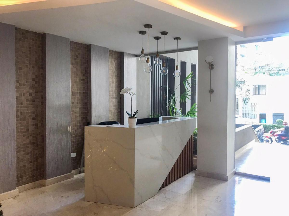 Dom. Rep. Exclusive 2 Bed Apt. Evaristo Morales Санто Доминго Екстериор снимка