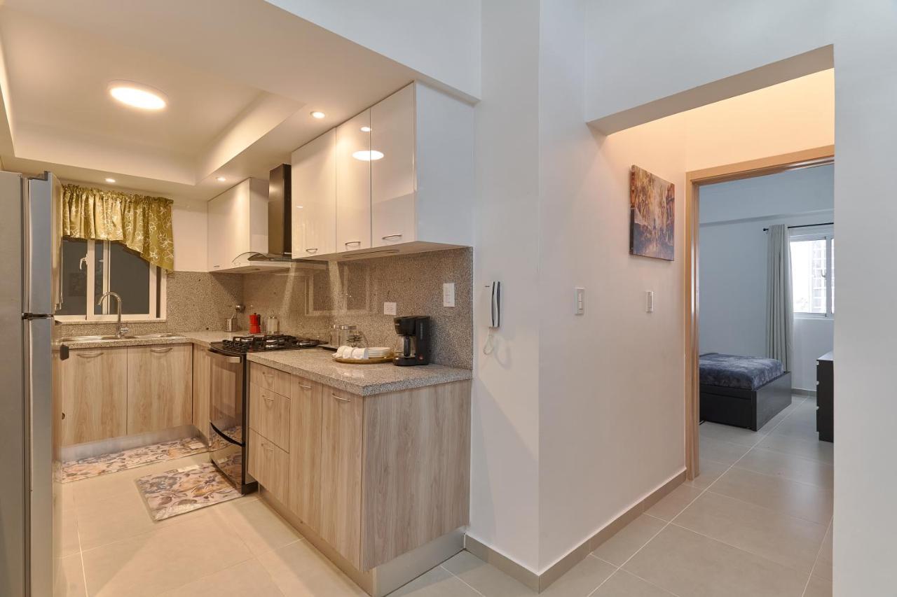 Dom. Rep. Exclusive 2 Bed Apt. Evaristo Morales Санто Доминго Екстериор снимка