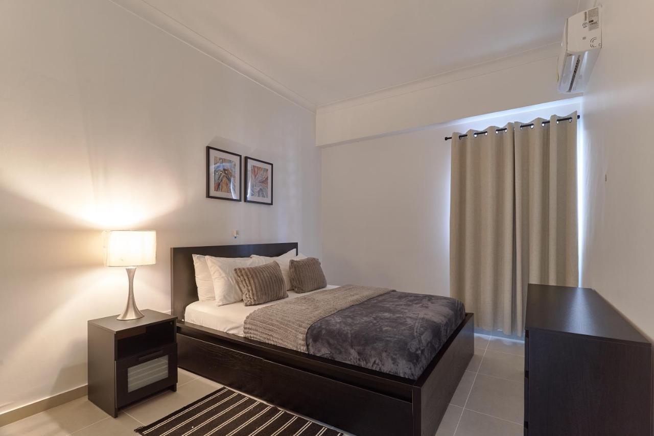 Dom. Rep. Exclusive 2 Bed Apt. Evaristo Morales Санто Доминго Екстериор снимка